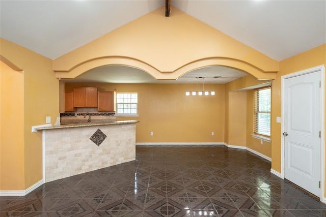 1825 E Shore Drive, Dallas, TX 75217