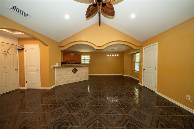 1825 E Shore Drive, Dallas, TX 75217