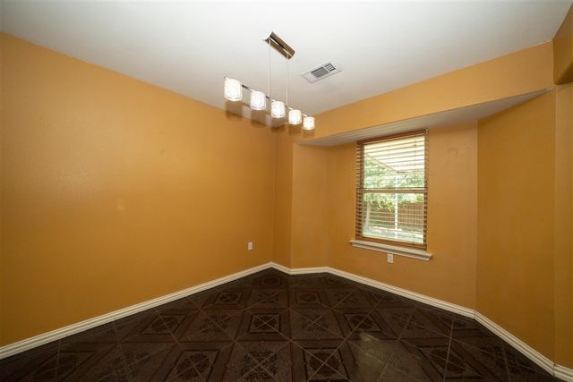 1825 E Shore Drive, Dallas, TX 75217