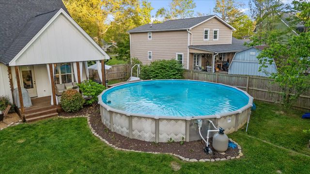 2007 Walnut Street, Signal Mountain, TN 37377