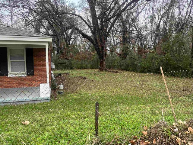 432 W PEEBLES RD, Memphis, TN 38109