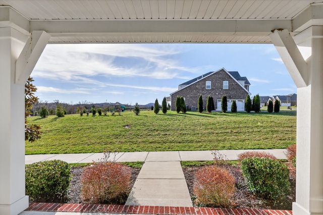 836 Cottage House Ln, Nolensville, TN 37135