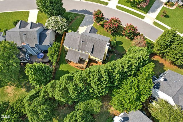 2007 Castleburg Drive, Apex, NC 27523