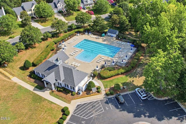 2007 Castleburg Drive, Apex, NC 27523