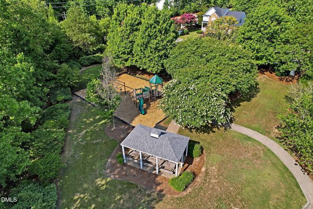 2007 Castleburg Drive, Apex, NC 27523