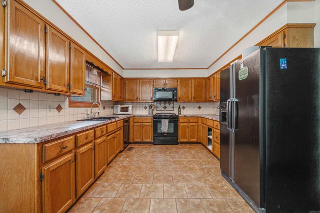 105 Chase Place, Hot Springs, AR 71901