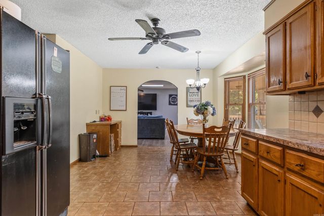 105 Chase Place, Hot Springs, AR 71901