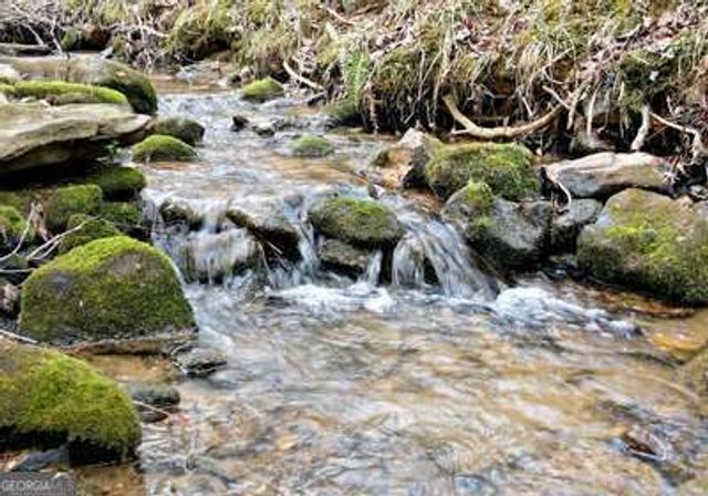 203 Green Acres Road, Blairsville, GA 30512