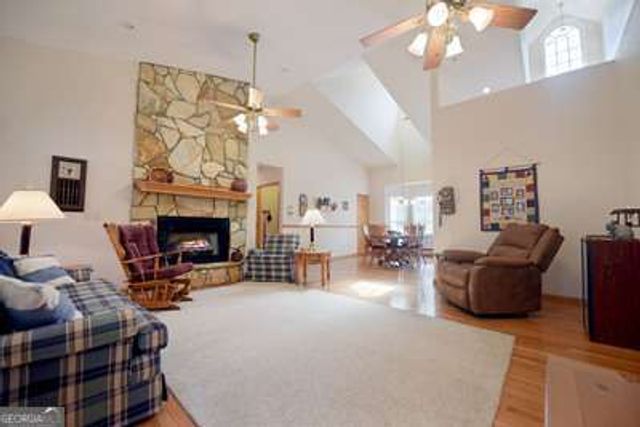 203 Green Acres Road, Blairsville, GA 30512