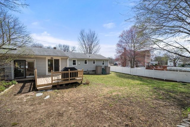 7 Walsh, Holbrook, MA 02343