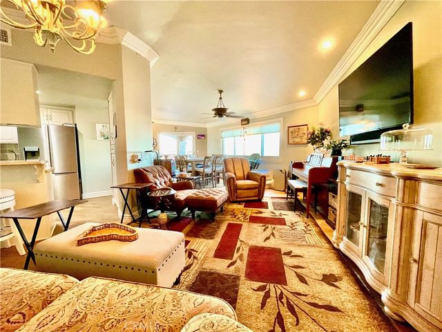 721 W 27th 1, San Pedro, CA 90731