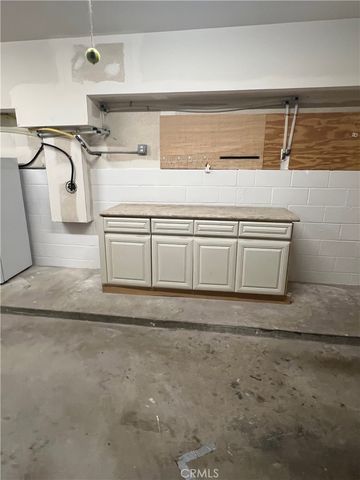 721 W 27th 1, San Pedro, CA 90731