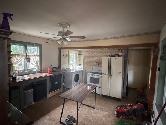 16 Water St, Southbridge, MA 01550