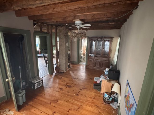 16 Water St, Southbridge, MA 01550