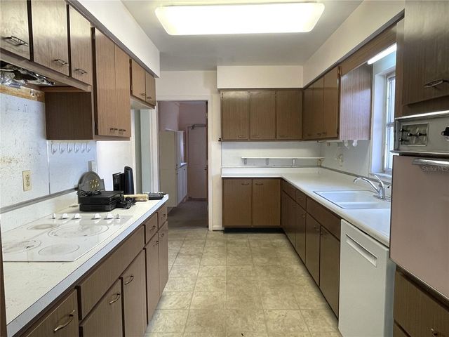 11505 N ROME AVENUE, Tampa, FL 33612