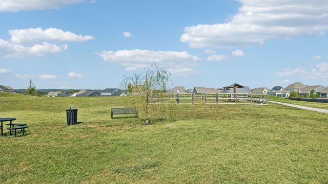 327 Harvest Point Blvd, Spring Hill, TN 37174