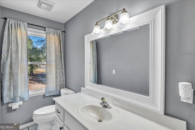 105 N Cedar Creek Road, Cordele, GA 31015