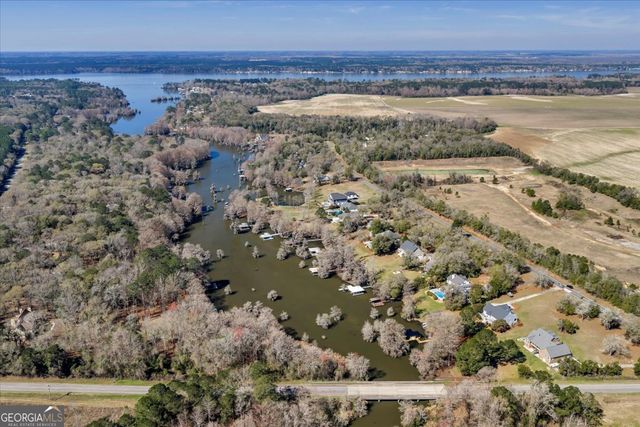 105 N Cedar Creek Road, Cordele, GA 31015