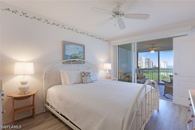 5501 Heron Point DR 702, Naples, FL 34108