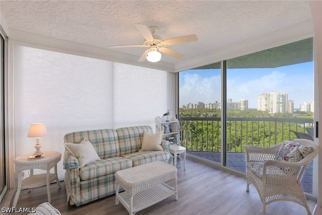 5501 Heron Point DR 702, Naples, FL 34108