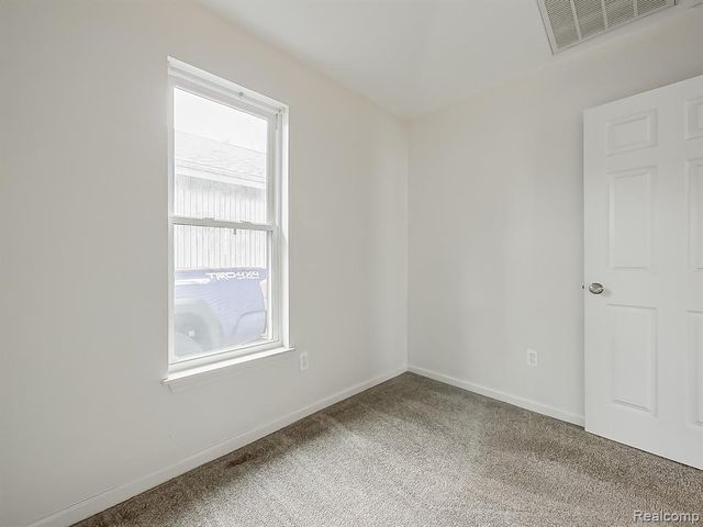 3079 Grove Street, Keego Harbor, MI 48320