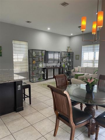 3320 NW 84th Way 3320, Cooper City, FL 33024