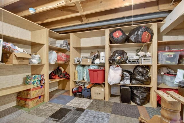 208 N Willard Avenue, Janesville, WI 53548