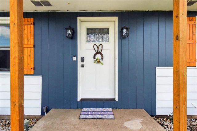 208 N Willard Avenue, Janesville, WI 53548