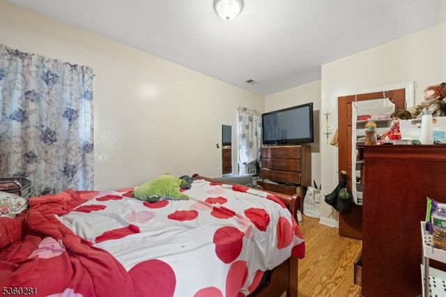 204 Burgess Pl, Passaic City, NJ 07055