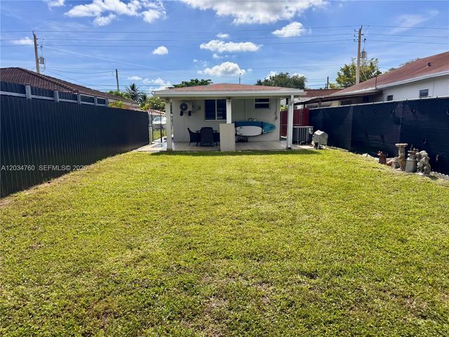 1158 NW 34th Ave 1, Miami, FL 33125