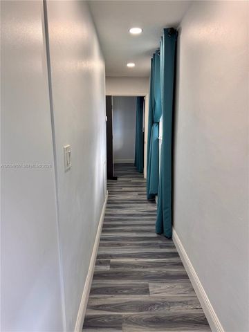 1158 NW 34th Ave 1, Miami, FL 33125