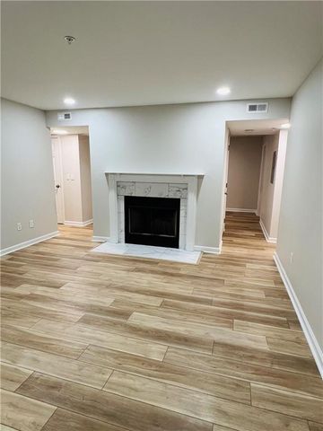 1166 Booth Road SW 402, Marietta, GA 30008