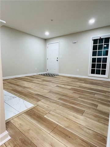 1166 Booth Road SW 402, Marietta, GA 30008