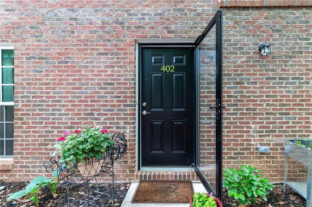 1166 Booth Road SW 402, Marietta, GA 30008