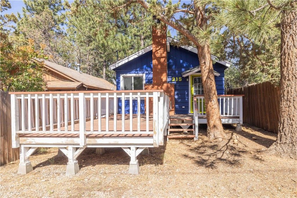 315 San Bernardino, Sugarloaf, CA 92386