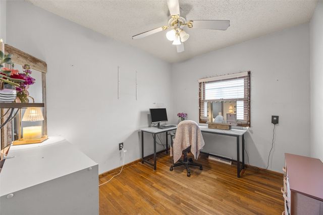 5434 Gordon Avenue NW, Cedar Rapids, IA 52405