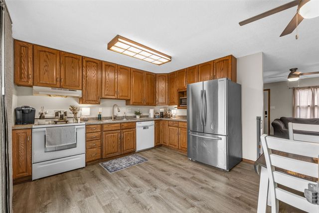 5434 Gordon Avenue NW, Cedar Rapids, IA 52405