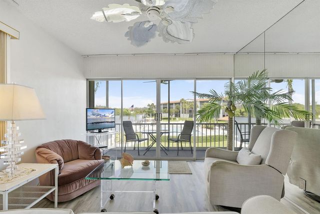 101 NE 19th Avenue 228, Deerfield Beach, FL 33441