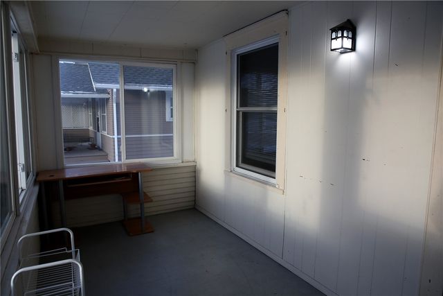 832 Daniels Street NE, Cedar Rapids, IA 52402