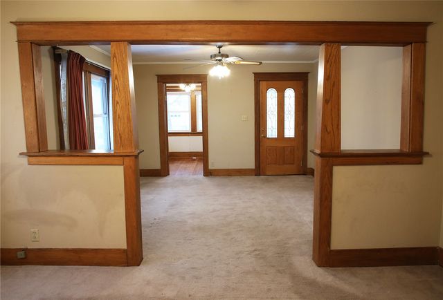 832 Daniels Street NE, Cedar Rapids, IA 52402