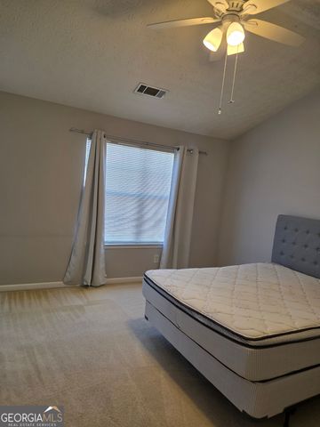 387 Spring Walk Trace, Lawrenceville, GA 30046