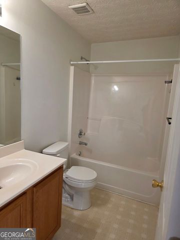 387 Spring Walk Trace, Lawrenceville, GA 30046