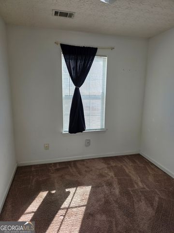 387 Spring Walk Trace, Lawrenceville, GA 30046