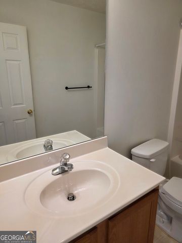 387 Spring Walk Trace, Lawrenceville, GA 30046