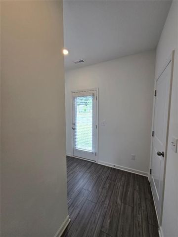 15 Goshawk Street, Braselton, GA 30517