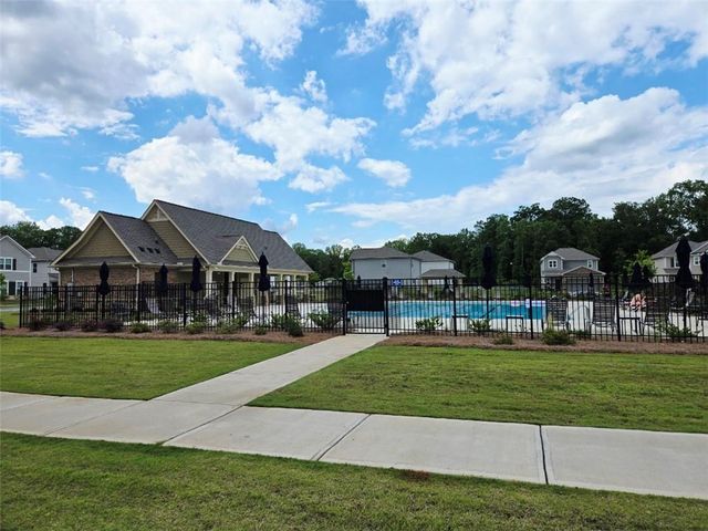 15 Goshawk Street, Braselton, GA 30517