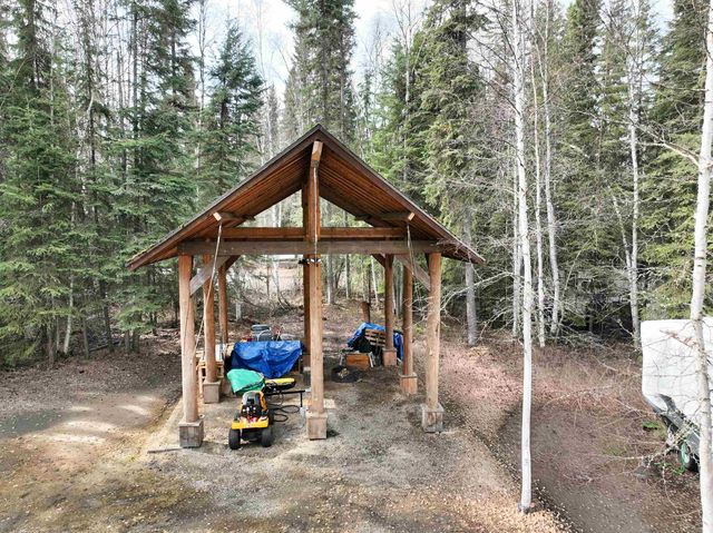 2856 CIRCLE LOOP ROAD, North Pole, AK 99705