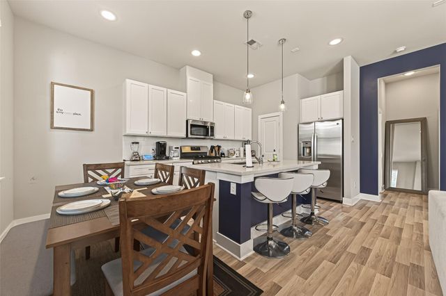 6744 Del Rio Street, Houston, TX 77021