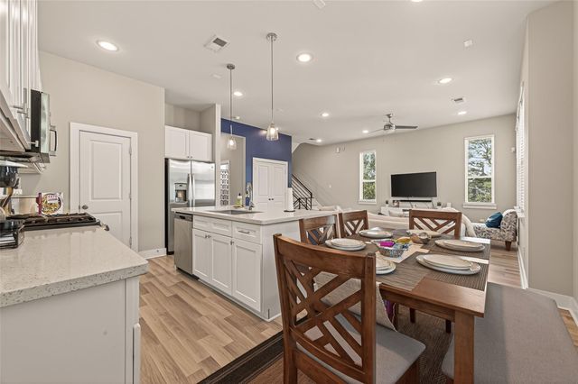 6744 Del Rio Street, Houston, TX 77021