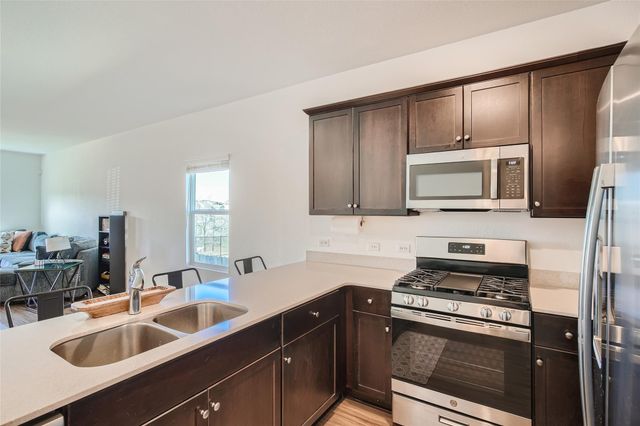 7616 Pewter Luster BND, Del Valle, TX 78617